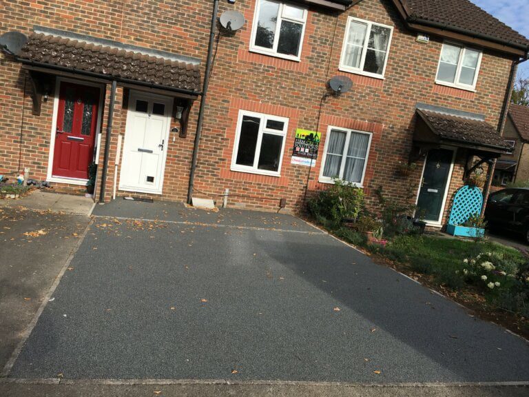 Silver Blue resin bound driveway